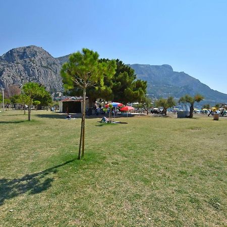 Apartment Nansy Omiš Exterior foto